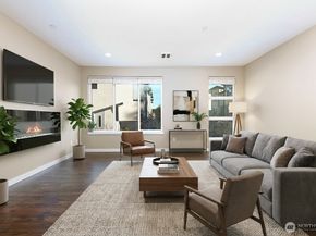 13724 Ash Way C1, Everett WA 98204