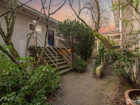 630 13th Avenue E 3, Seattle WA 98102