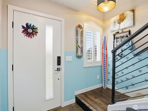 22505 70th Place W, Mountlake Terrace WA 98043