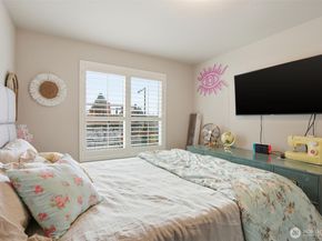 22505 70th Place W, Mountlake Terrace WA 98043