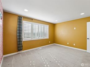 22505 70th Place W, Mountlake Terrace WA 98043