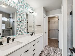 22505 70th Place W, Mountlake Terrace WA 98043