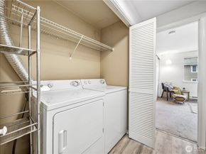 1144 N 198th Street E304, Shoreline WA 98133