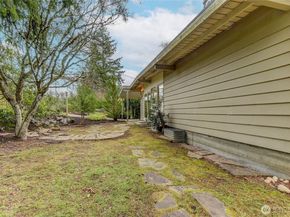 16217 Lake Hills Boulevard, Bellevue WA 98008