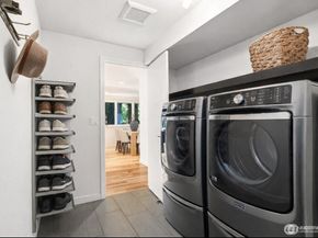 2057 213th Avenue NE, Sammamish WA 98074