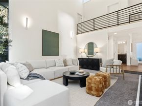 2057 213th Avenue NE, Sammamish WA 98074