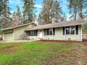 9365 Emerald Drive SE, Port Orchard WA 98367