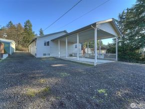 3029 Pickering Avenue NE, Bremerton WA 98310