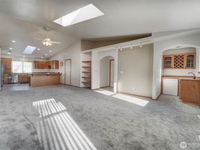 3029 Pickering Avenue NE, Bremerton WA 98310