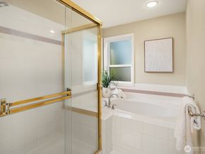 4662 244th Place SE, Issaquah WA 98029