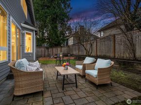 4662 244th Place SE, Issaquah WA 98029