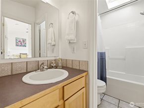 1227 NE 135th St, Seattle WA 98125