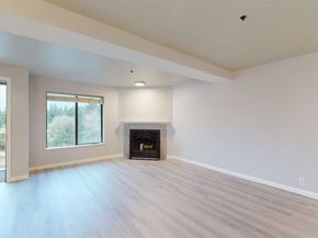 29645 18th Avenue S A303, Federal Way WA 98003