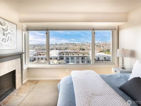 2253 Gilman Drive W 406, Seattle WA 98119
