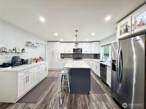 18902 133rd Place SE, Renton WA 98058