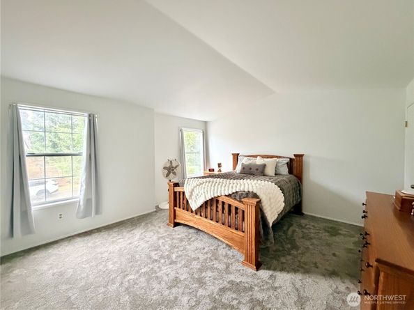 18902 133rd Place SE, Renton WA 98058