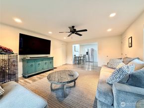 18902 133rd Place SE, Renton WA 98058