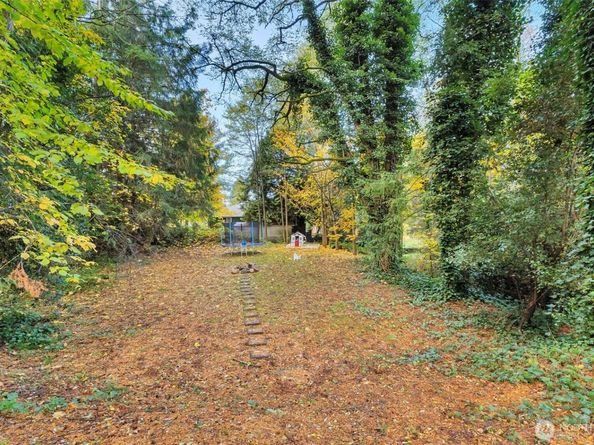 3918 NW Phinney Bay Drive, Bremerton WA 98312