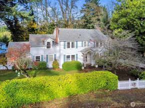 3918 NW Phinney Bay Drive, Bremerton WA 98312