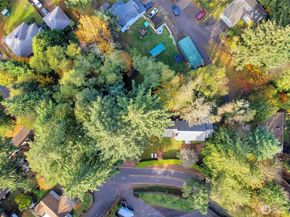 3918 NW Phinney Bay Drive, Bremerton WA 98312