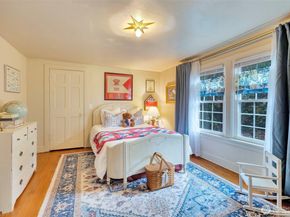 3918 NW Phinney Bay Drive, Bremerton WA 98312