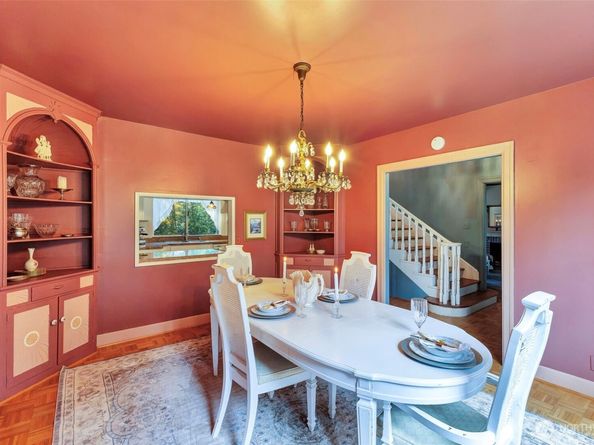 3918 NW Phinney Bay Drive, Bremerton WA 98312