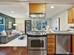 9005 Fremont Avenue N A, Seattle WA 98103