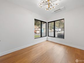 7903 240th Street SW, Edmonds WA 98026