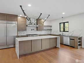 7903 240th Street SW, Edmonds WA 98026