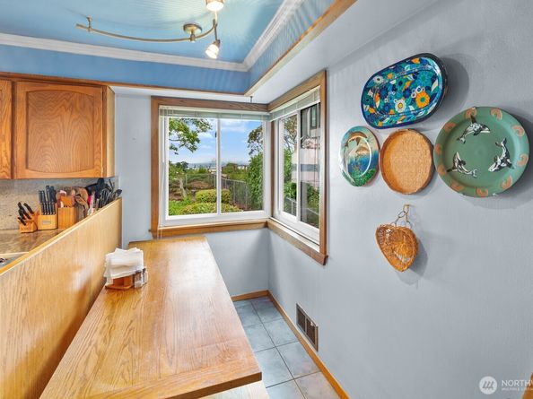 10445 Marine View Drive SW, Seattle WA 98146