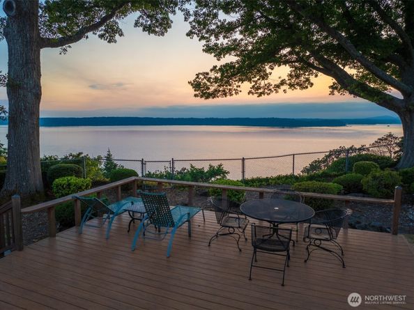 10445 Marine View Drive SW, Seattle WA 98146