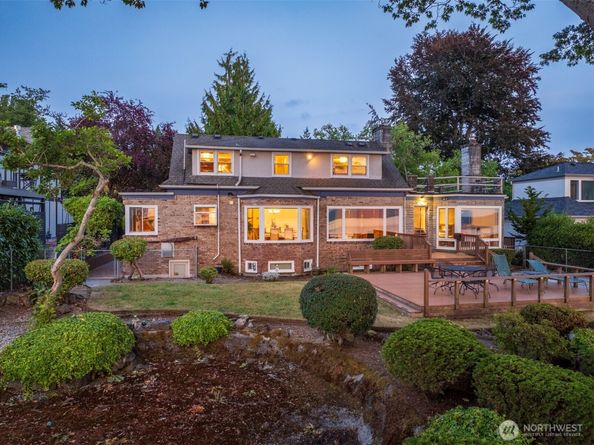 10445 Marine View Drive SW, Seattle WA 98146