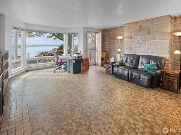 10445 Marine View Drive SW, Seattle WA 98146