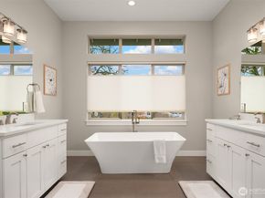 4529 327th Place NE, Carnation WA 98014