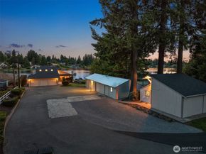 3604 Serene Way, Lynnwood WA 98087