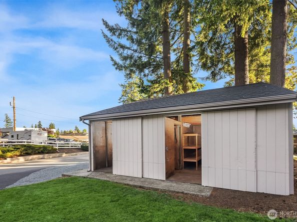 3604 Serene Way, Lynnwood WA 98087