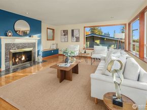 20142 17th Avenue NW, Shoreline WA 98177