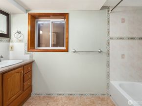 20142 17th Avenue NW, Shoreline WA 98177