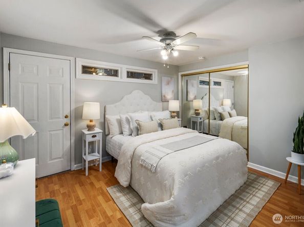 2446 Queen Anne Avenue N, Seattle WA 98109