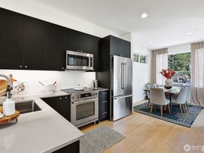 1301 C 31st Avenue S, Seattle WA 98144