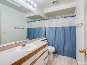 9210 Market Place D204, Lake Stevens WA 98258