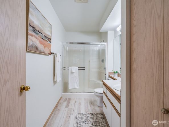9210 Market Place D204, Lake Stevens WA 98258