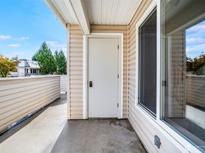 9210 Market Place D204, Lake Stevens WA 98258