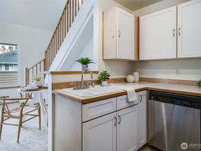 9210 Market Place D204, Lake Stevens WA 98258