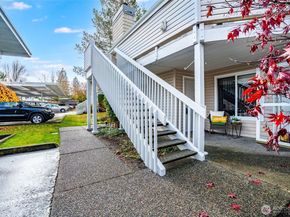 9210 Market Place D204, Lake Stevens WA 98258