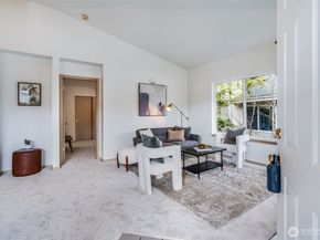 9210 Market Place D204, Lake Stevens WA 98258