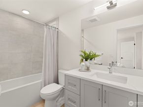 1206 B NW 83rd Street, Seattle WA 98117