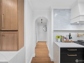 12216 Palatine Avenue N, Seattle WA 98133