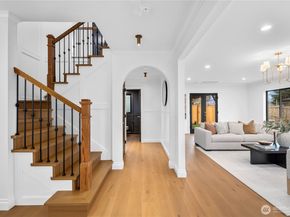 12216 Palatine Avenue N, Seattle WA 98133