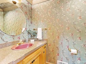 27610 111th Avenue SE, Kent WA 98030